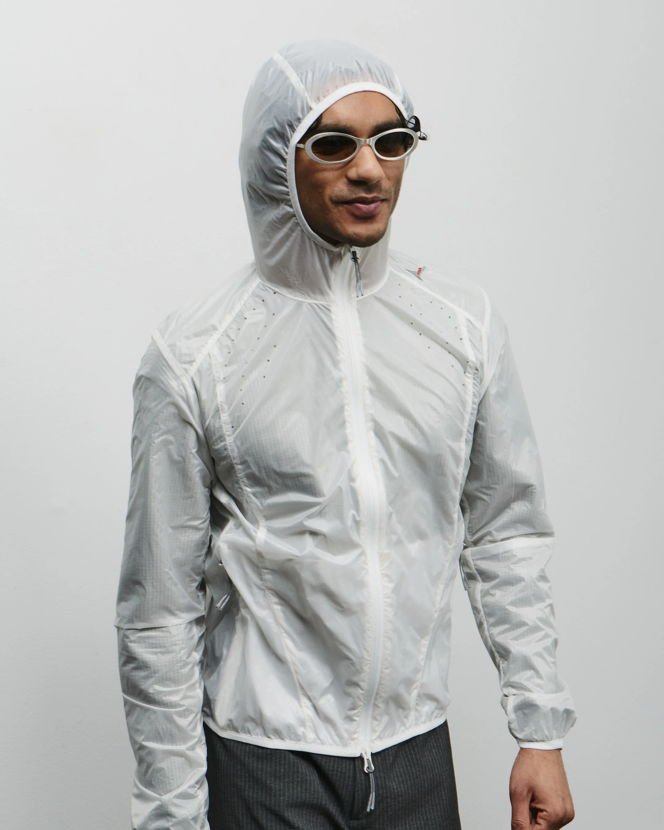 Hue Packable Wind Jacket - Image 5