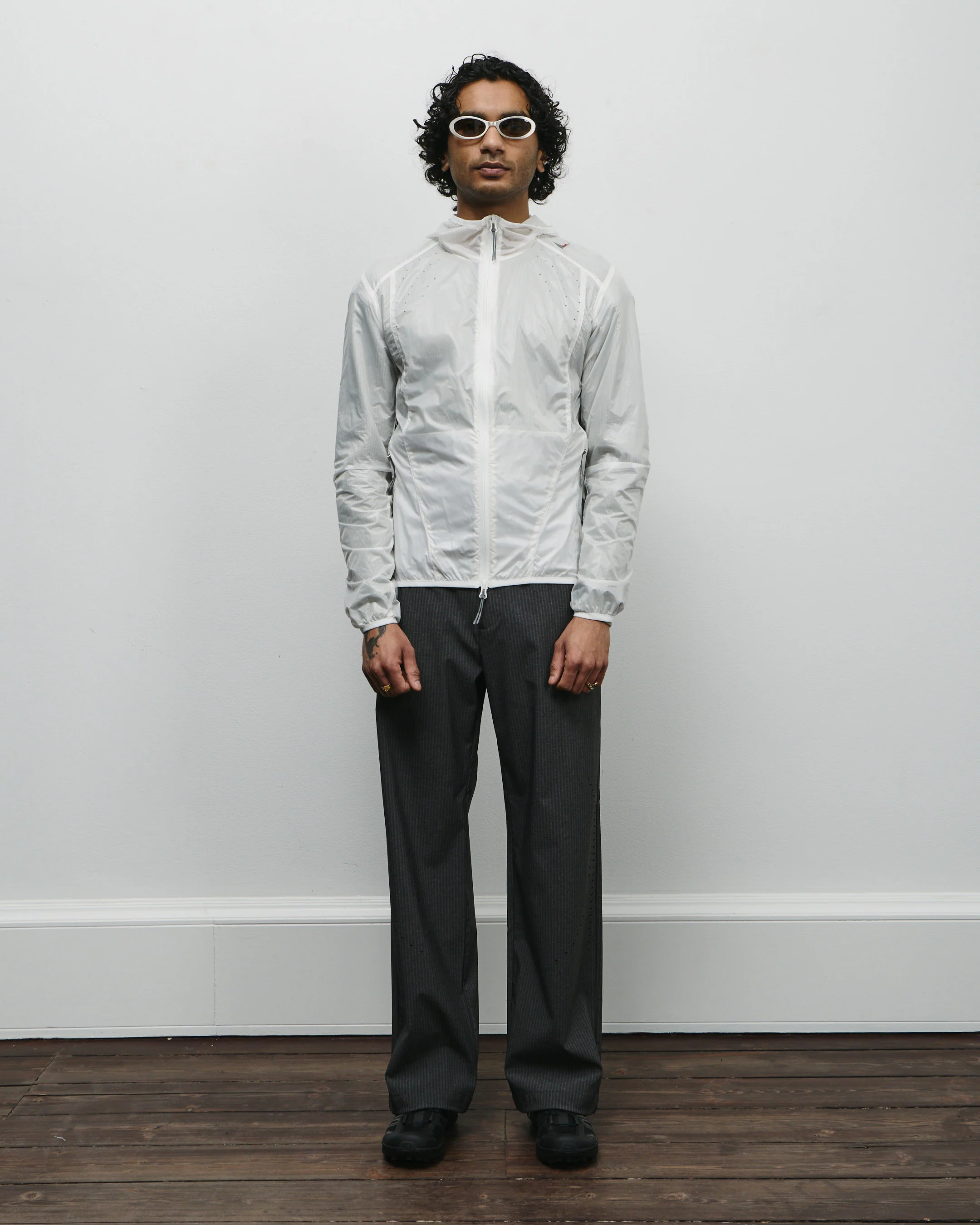 Hue Packable Wind Jacket - Image 7