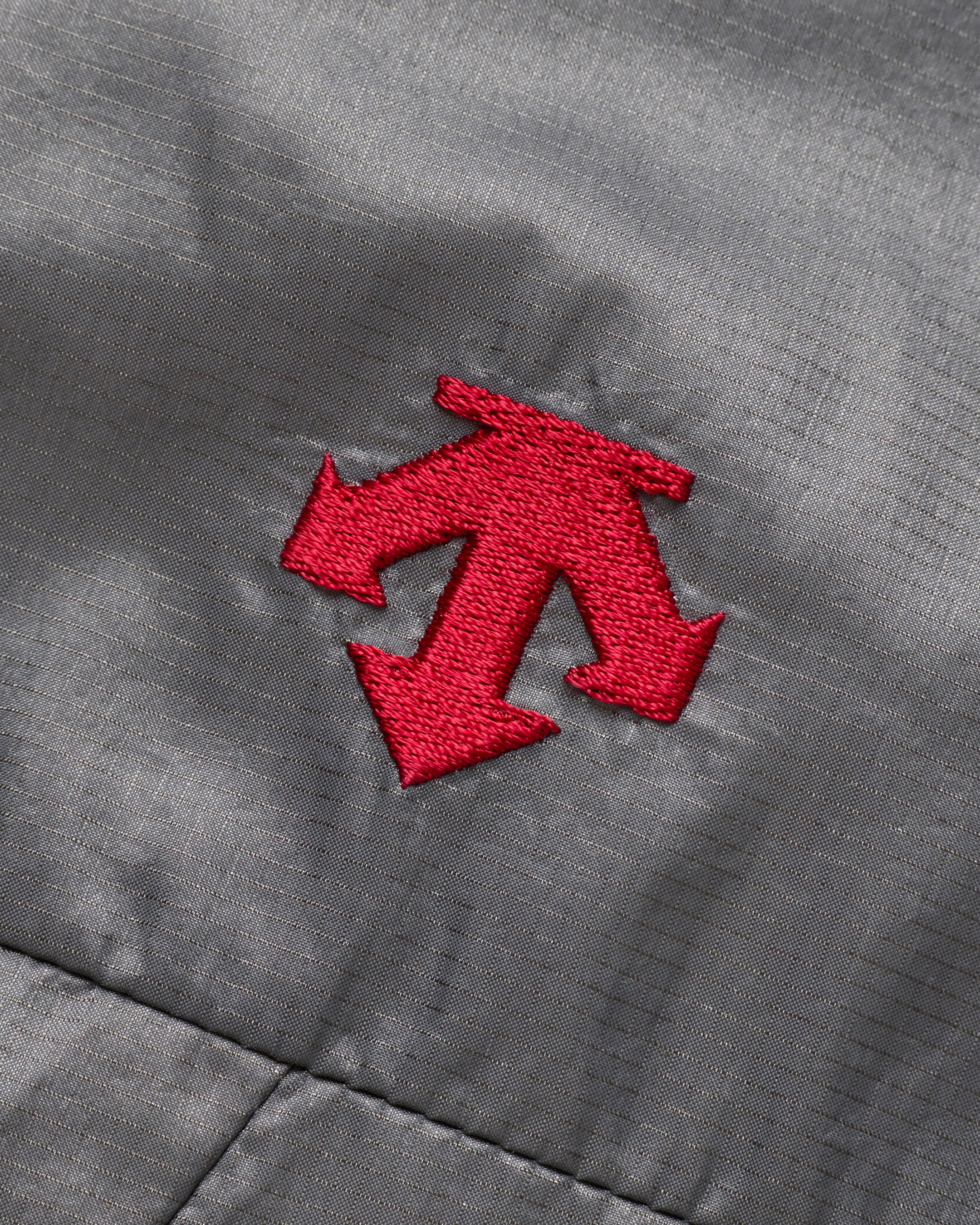 Descente Allterrain x JJJJound Reversible Vest - Image 5